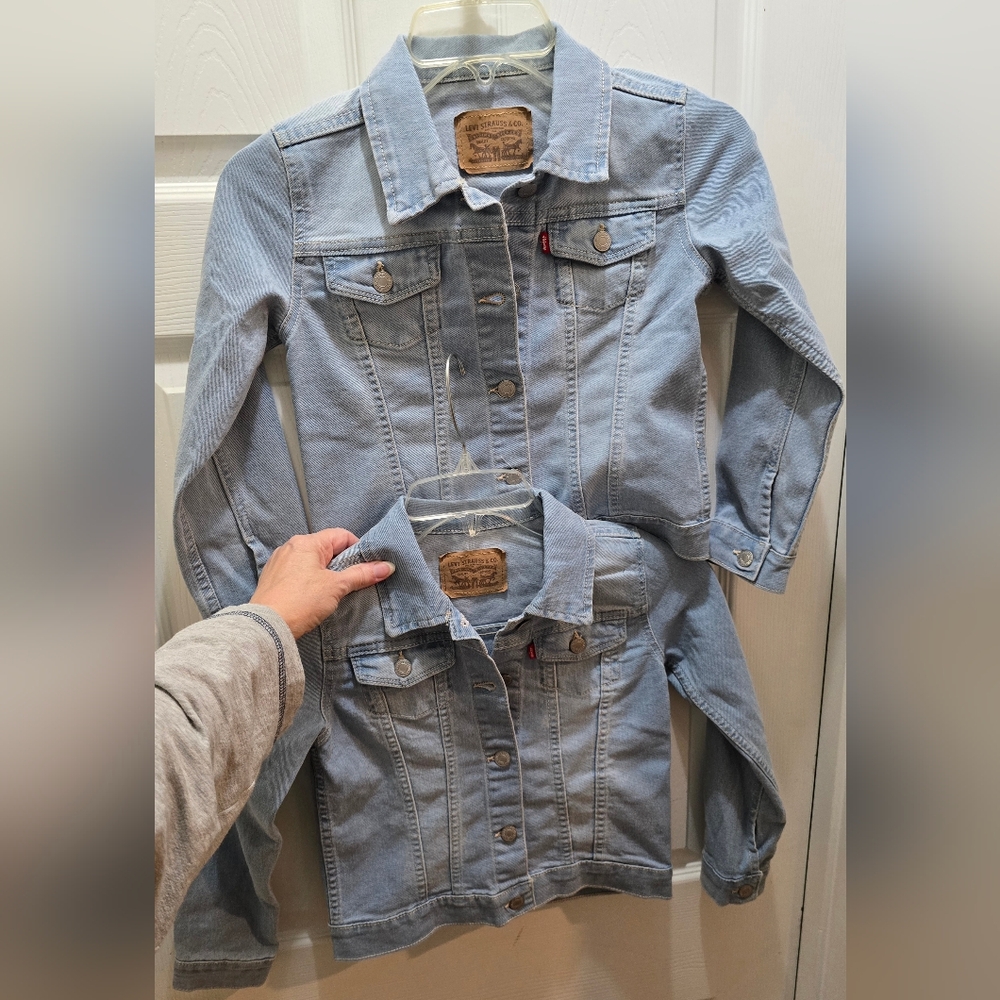 Levi's Light Blue Denim Jackets, 6/6x, 2 Available, Price Is For 1